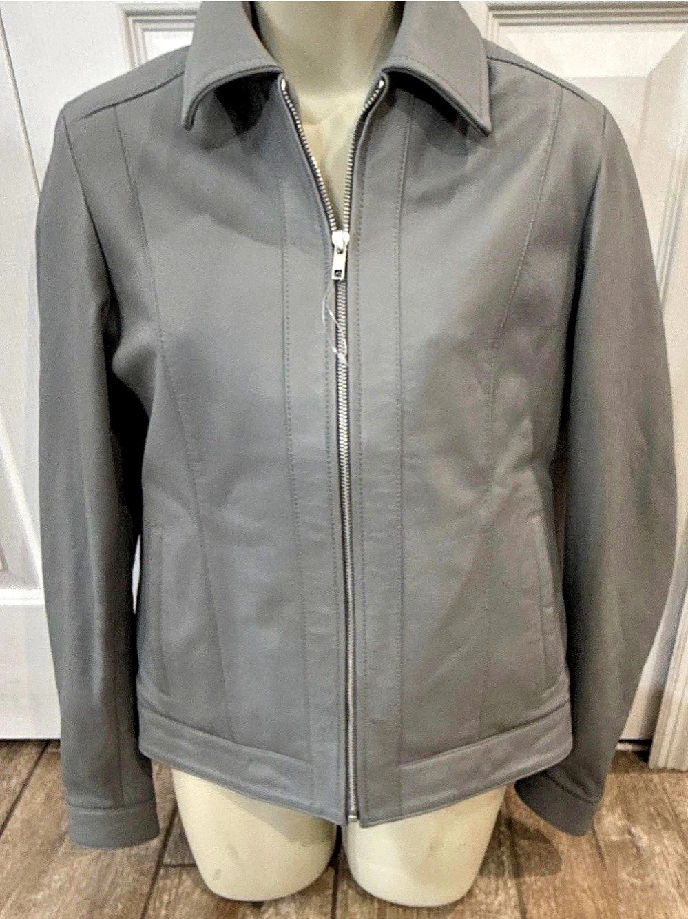 The Jacket Maker Leather Jacket Gray Small Like New